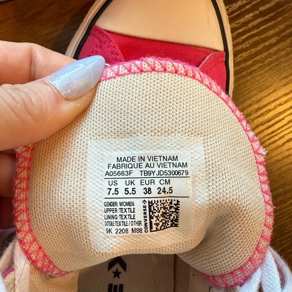 Converse Chuck Taylor Platform Sneakers - Picture 8 of 9